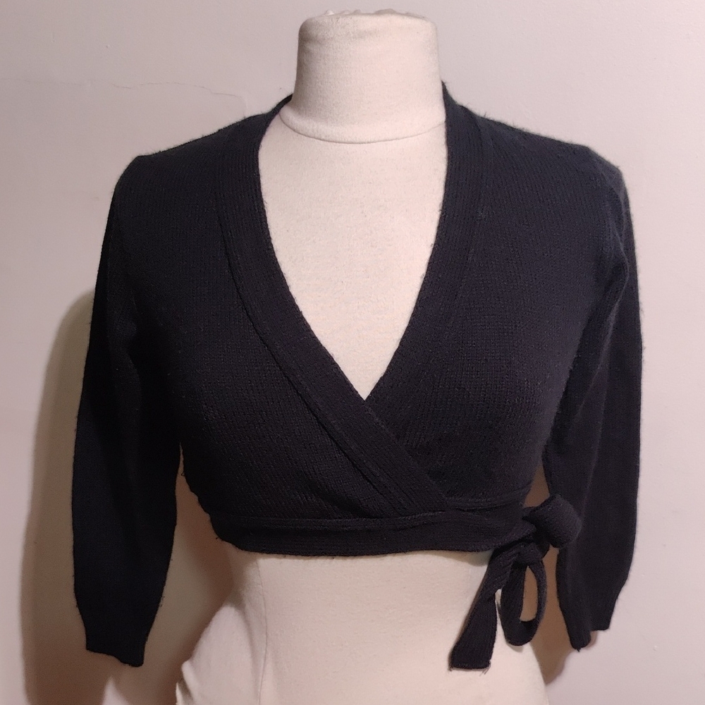 🩰 Vintage Black Ballet Wrap Sweater